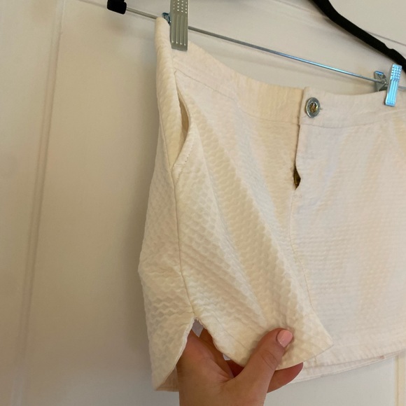 Lilly Pulitzer White Mini Skirt - Picture 9 of 11